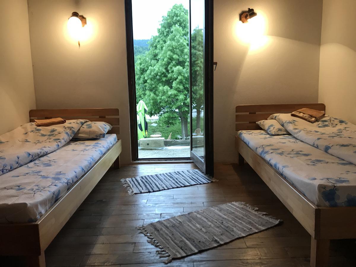 Motel Zaborje 普卢日内 外观 照片