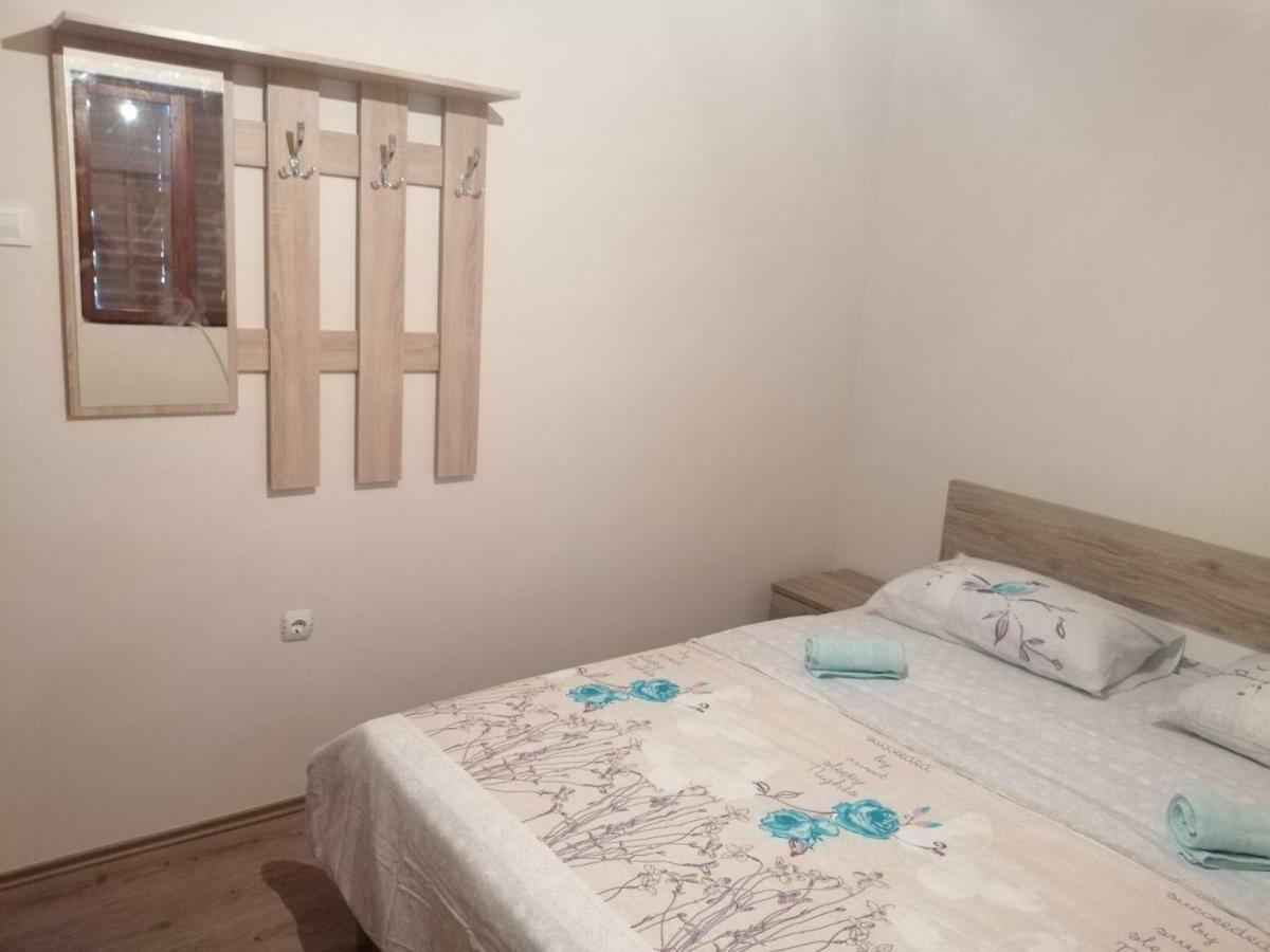 Motel Zaborje 普卢日内 外观 照片
