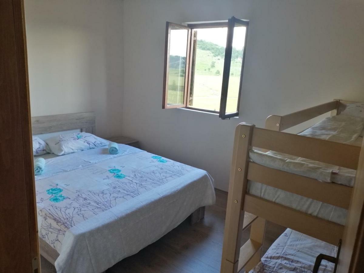 Motel Zaborje 普卢日内 外观 照片