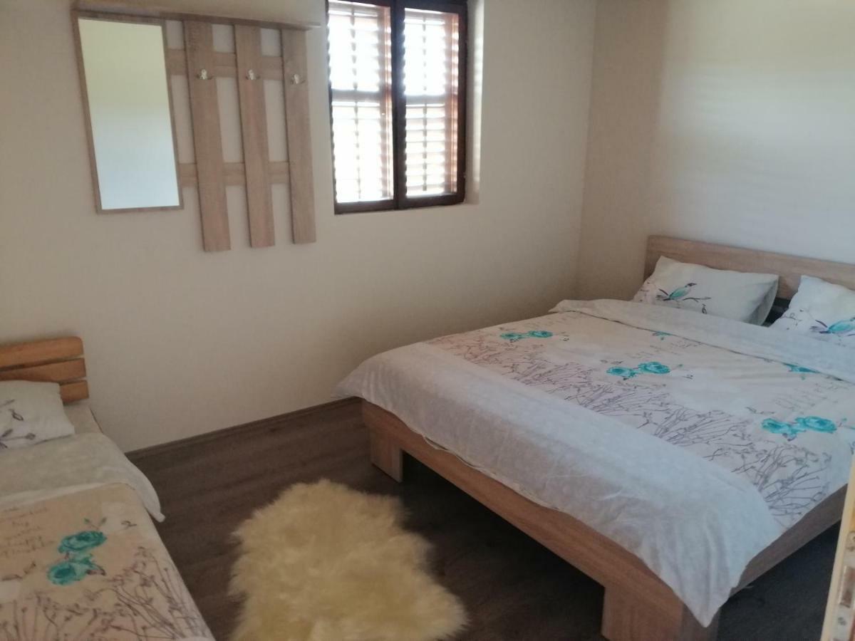Motel Zaborje 普卢日内 外观 照片