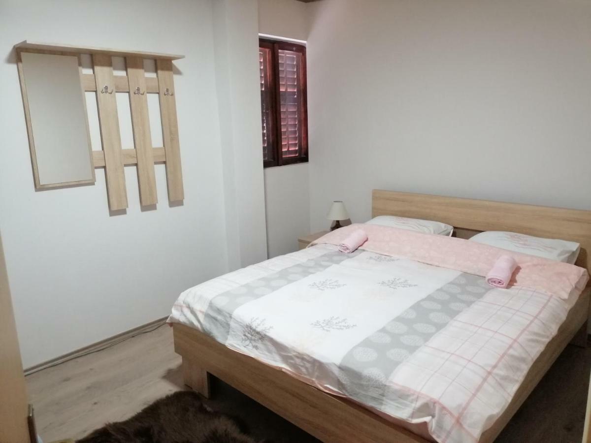 Motel Zaborje 普卢日内 外观 照片